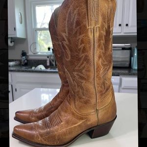 Lucchese Womens cowboy boots